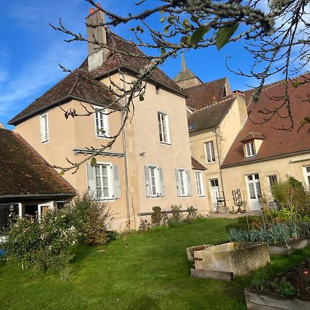 Maison De Noble Nicolas Avallon Exterior foto